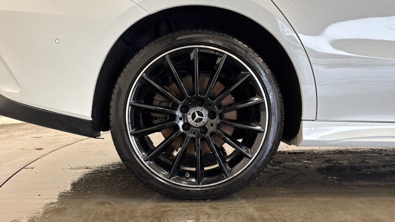 Mercedes-Benz CLA 250e AMG Line Premium + Night Ed 4dr Tip Auto Saloon